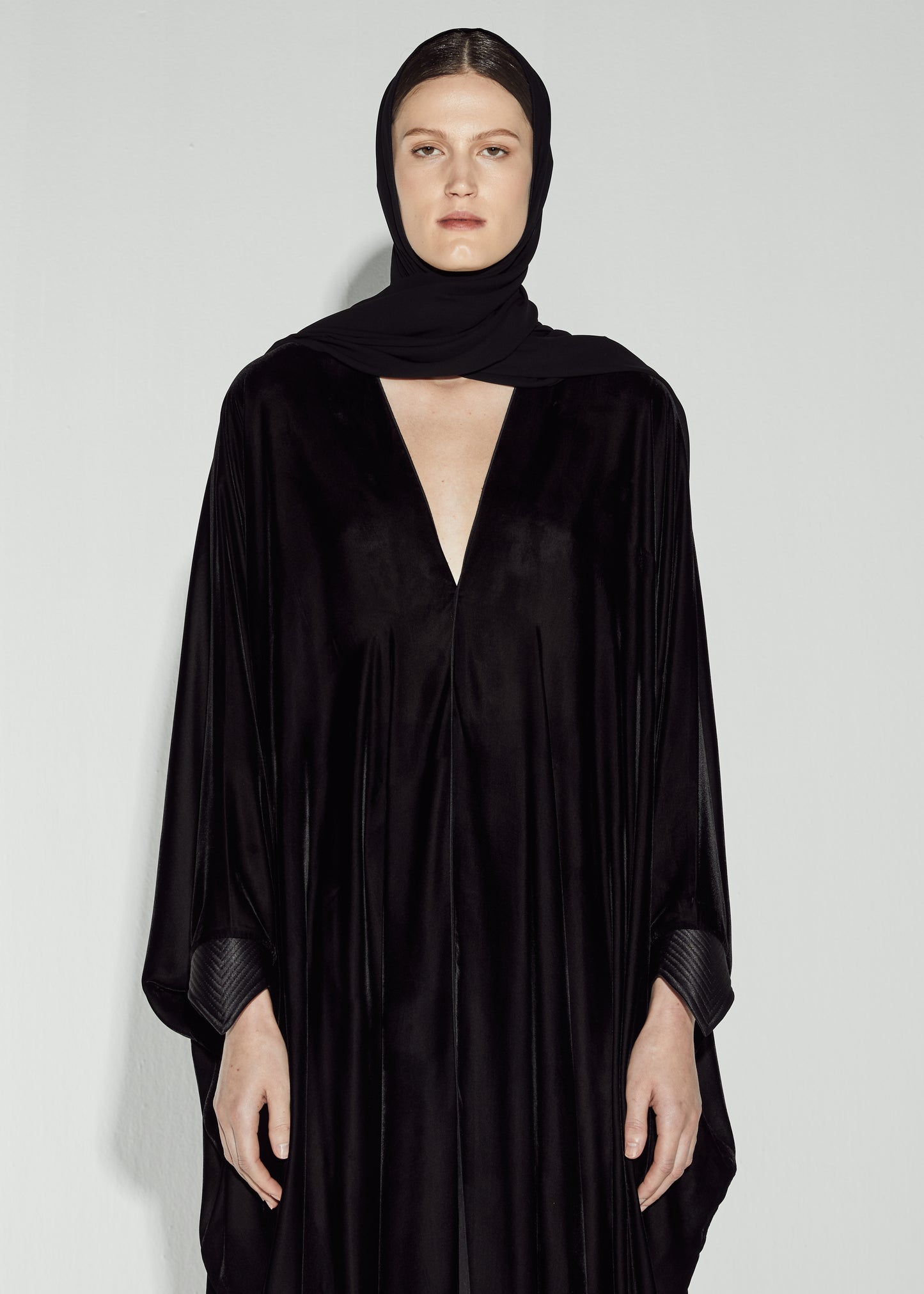 THE HARLIENZ SPONGE ABAYA