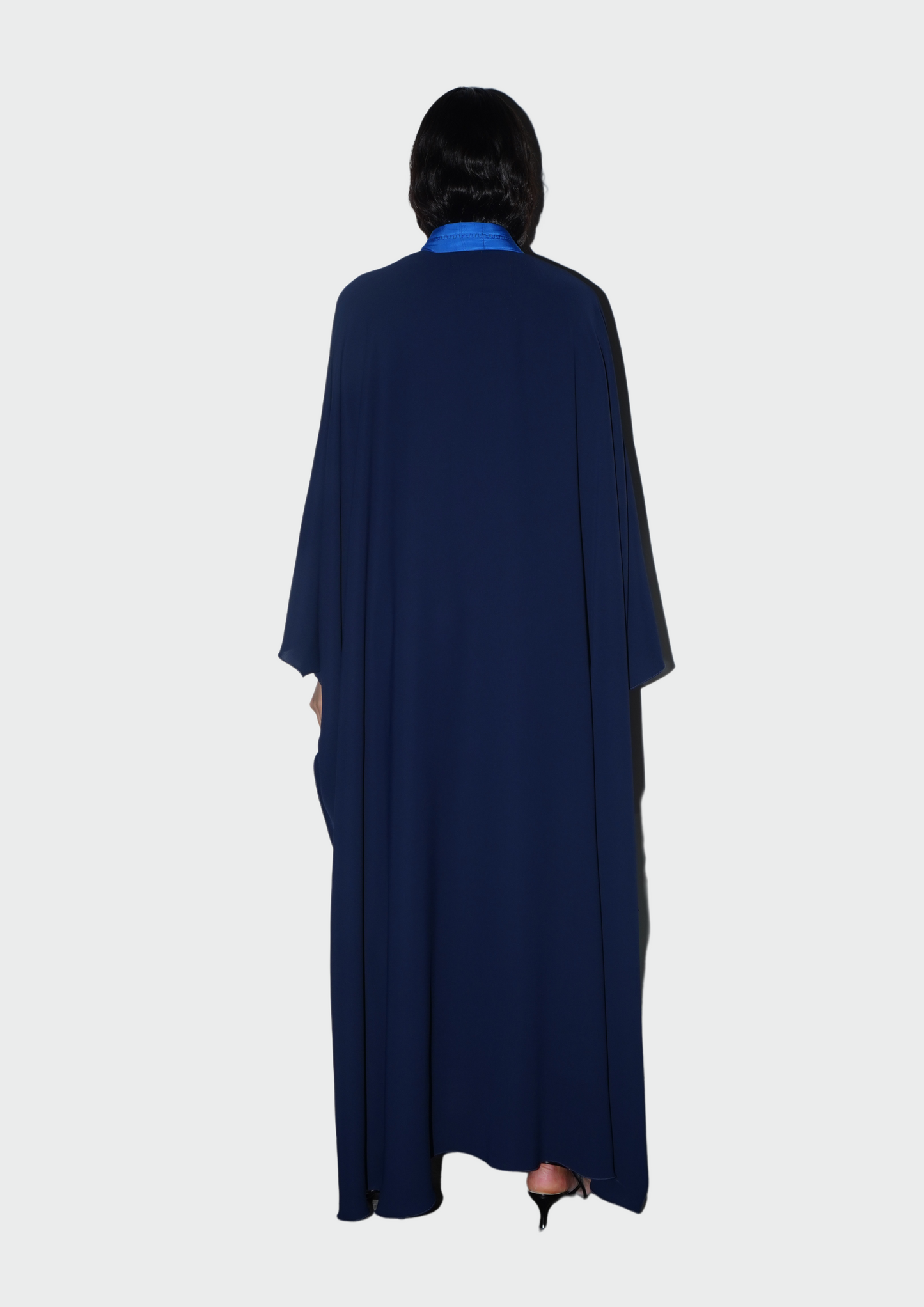 SS'22 EDIT SIGNATURE ABAYA