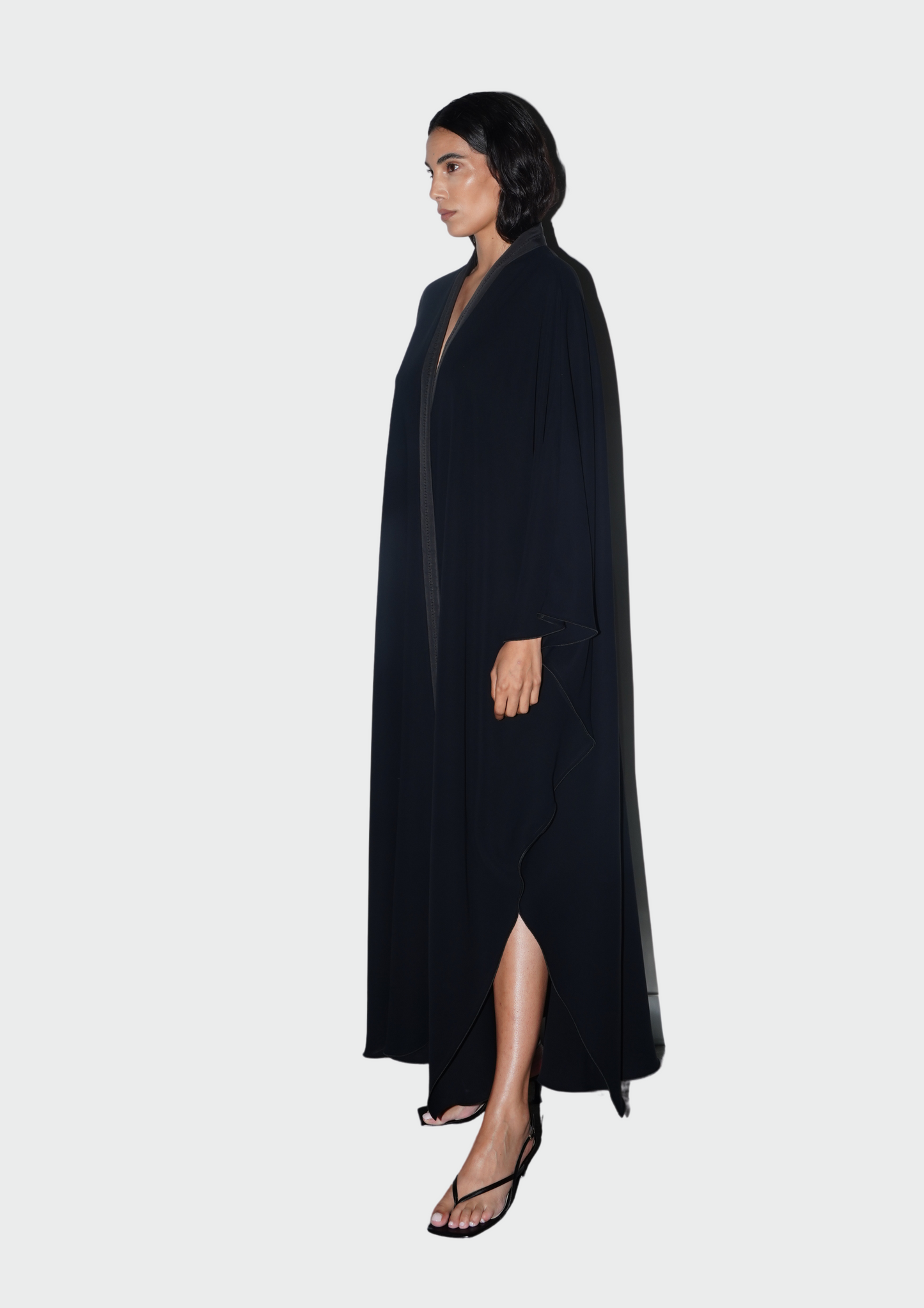 SS'22 EDIT SIGNATURE ABAYA