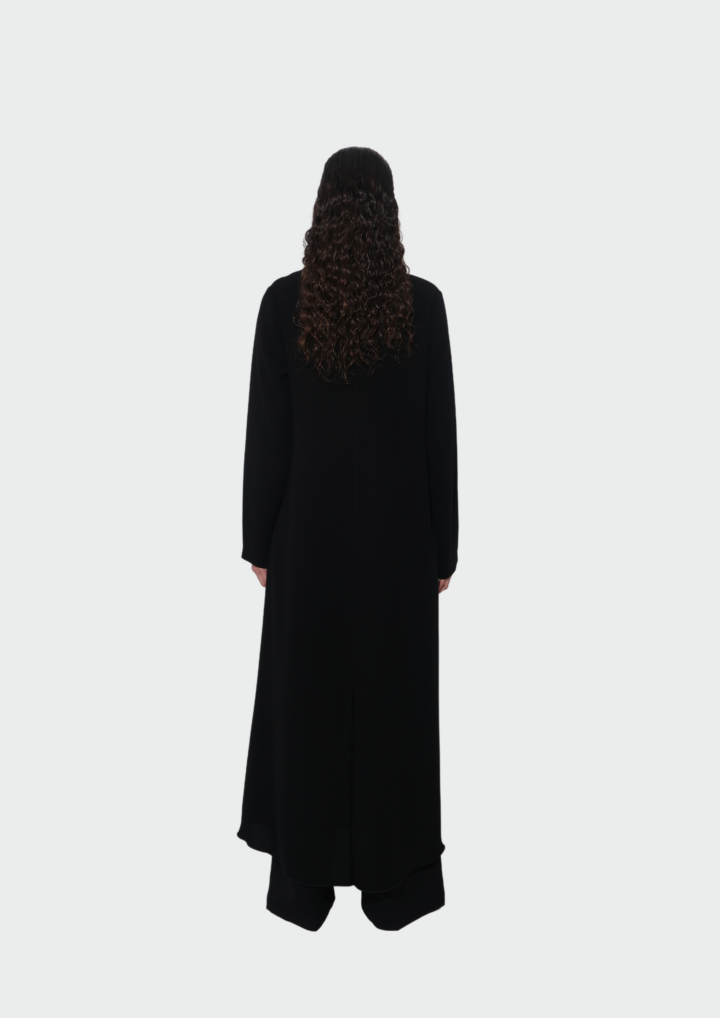 STRATEGIST ABAYA