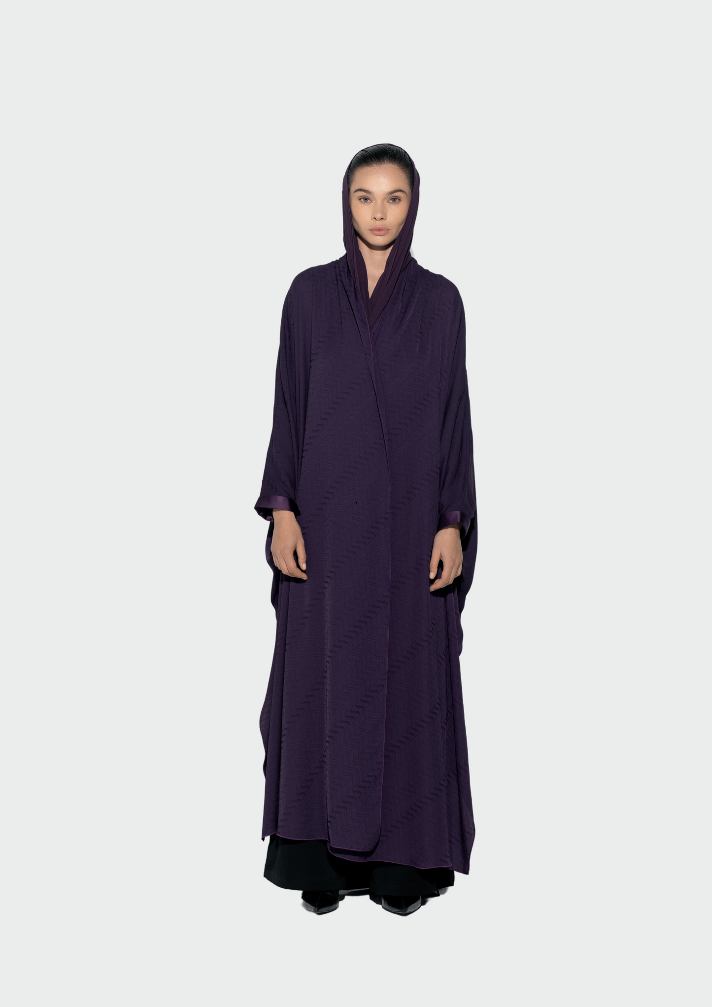 TILDE IN JACQUARD