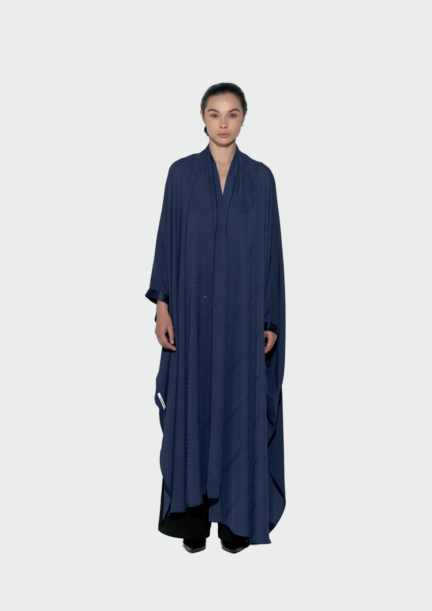 TILDE IN JACQUARD