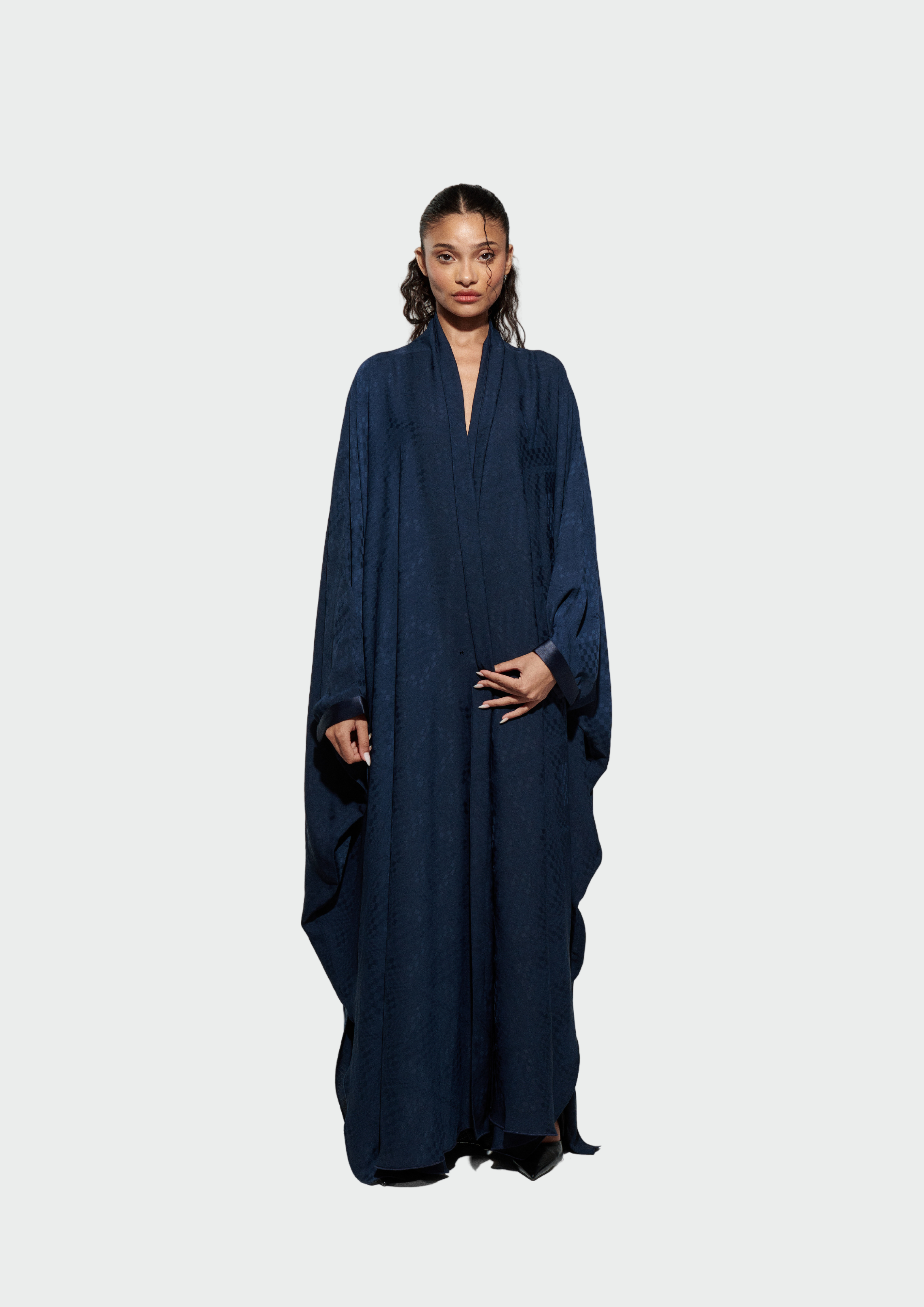 CHECKERED ABAYA