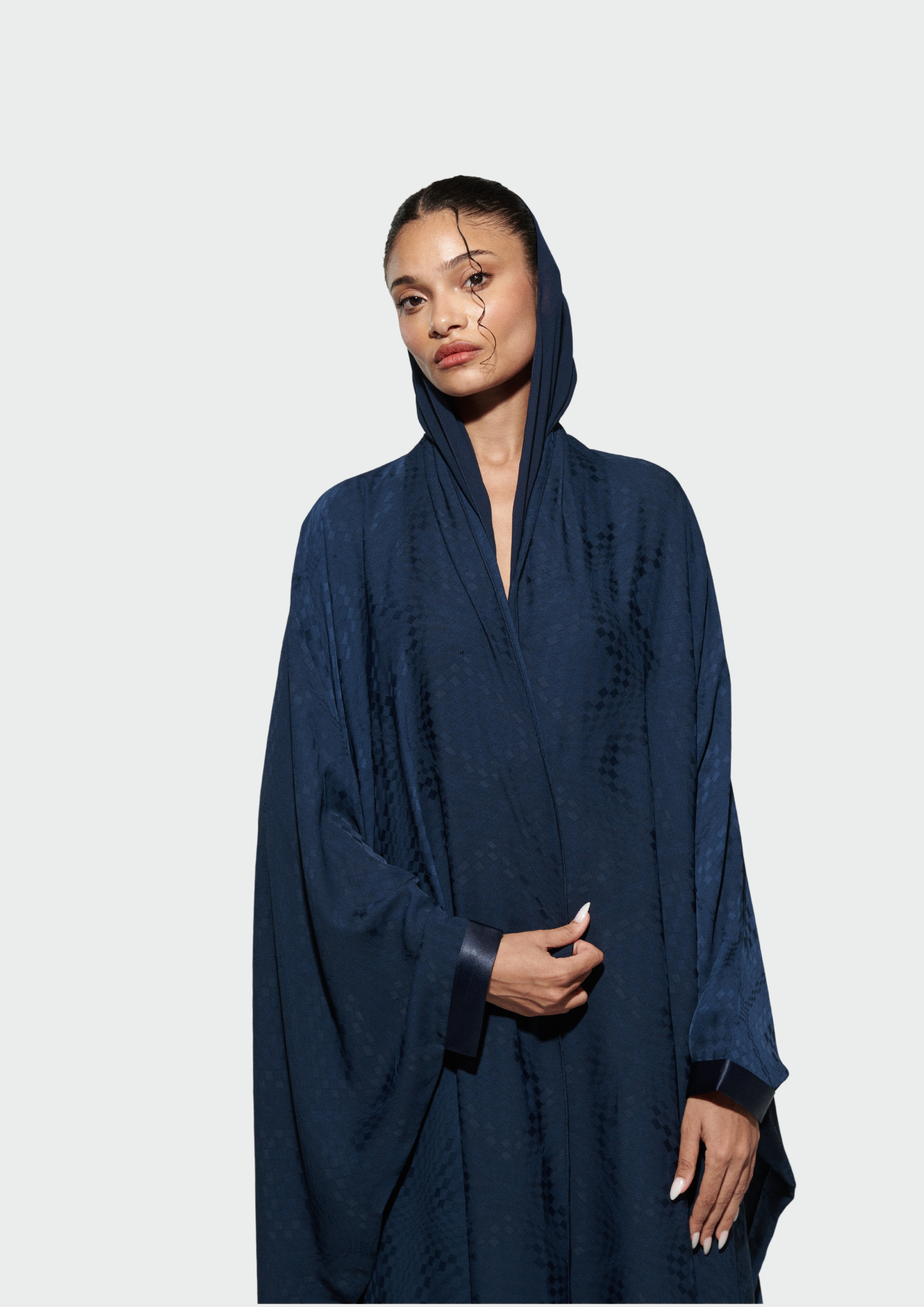 CHECKERED ABAYA
