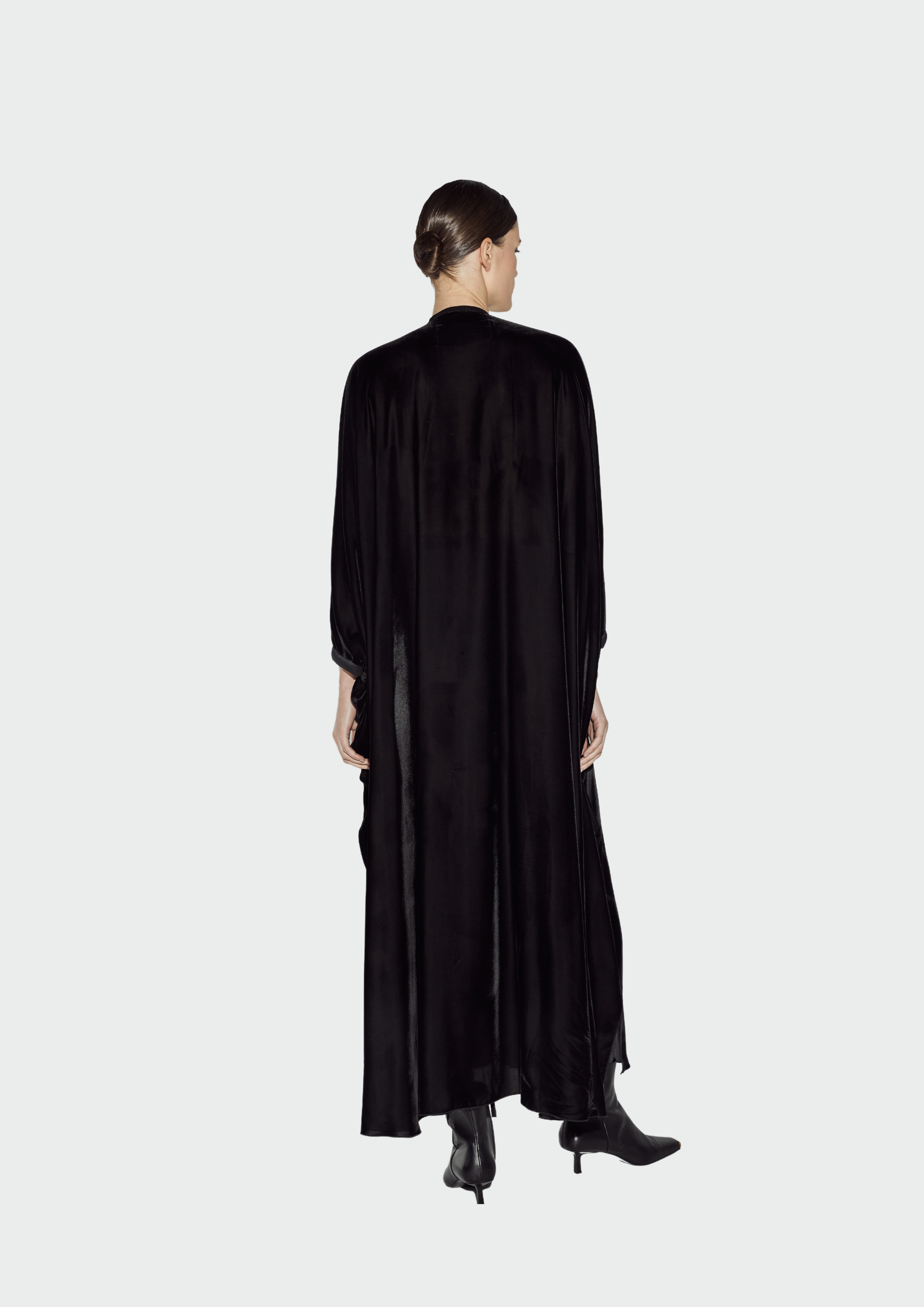 HARLIENZ TUBE ABAYA