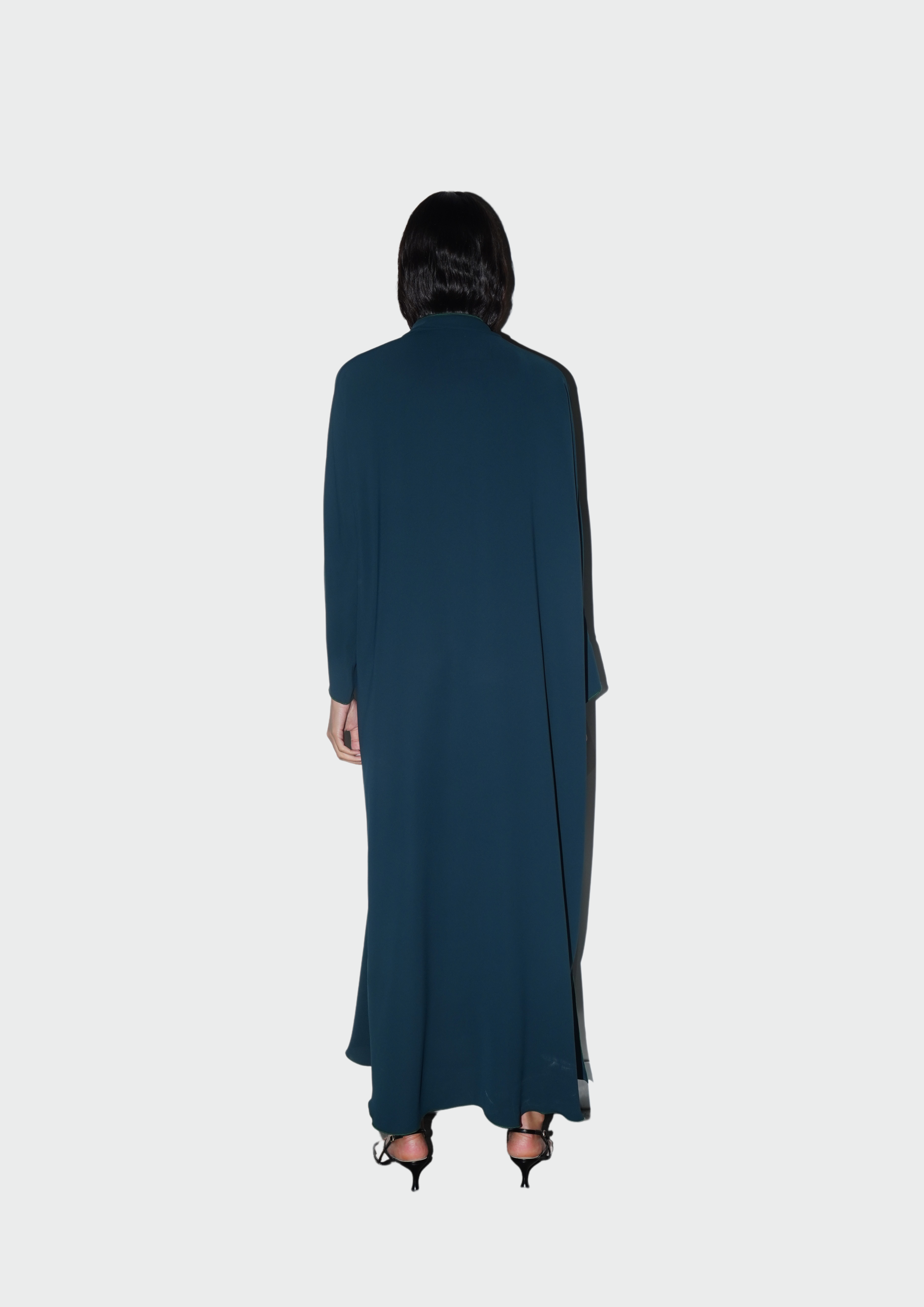 عباية هارلينز بأزرار
