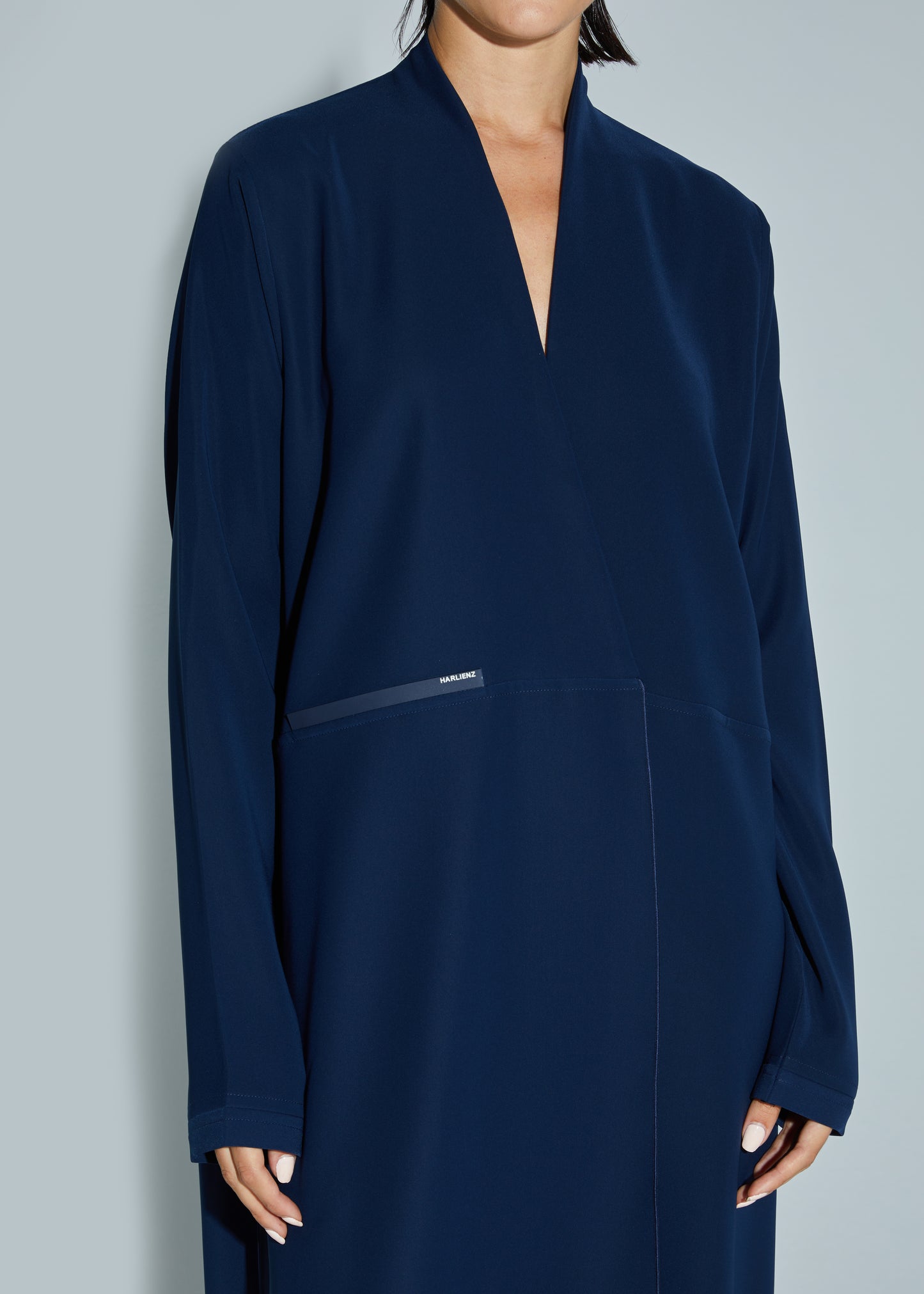 THE SIDE RUBBER LOGO ABAYA