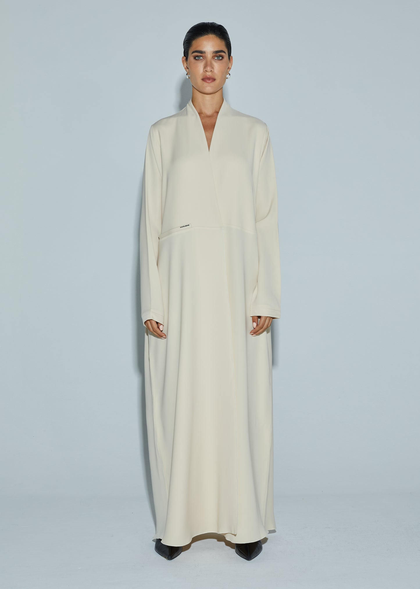 THE SIDE RUBBER LOGO ABAYA