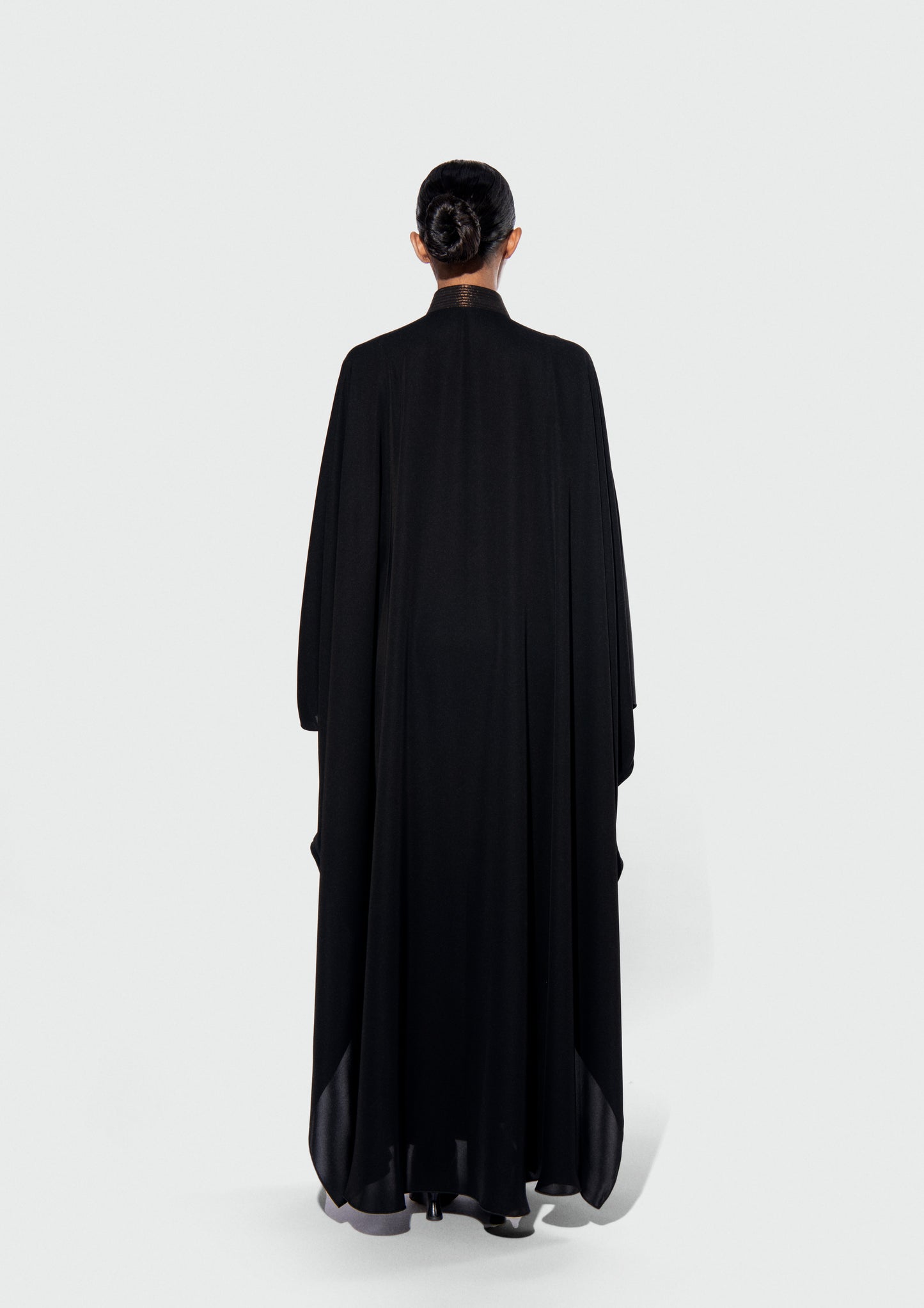 HARLIENZ SHIMMER BAND ABAYA