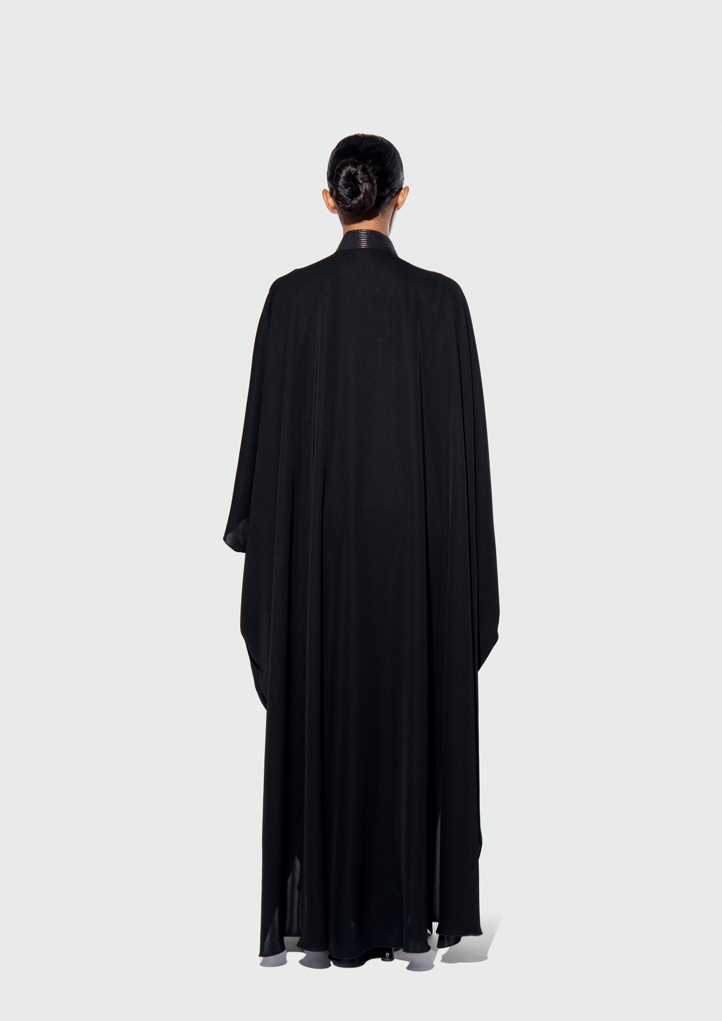 HARLIENZ SHIMMER BAND ABAYA