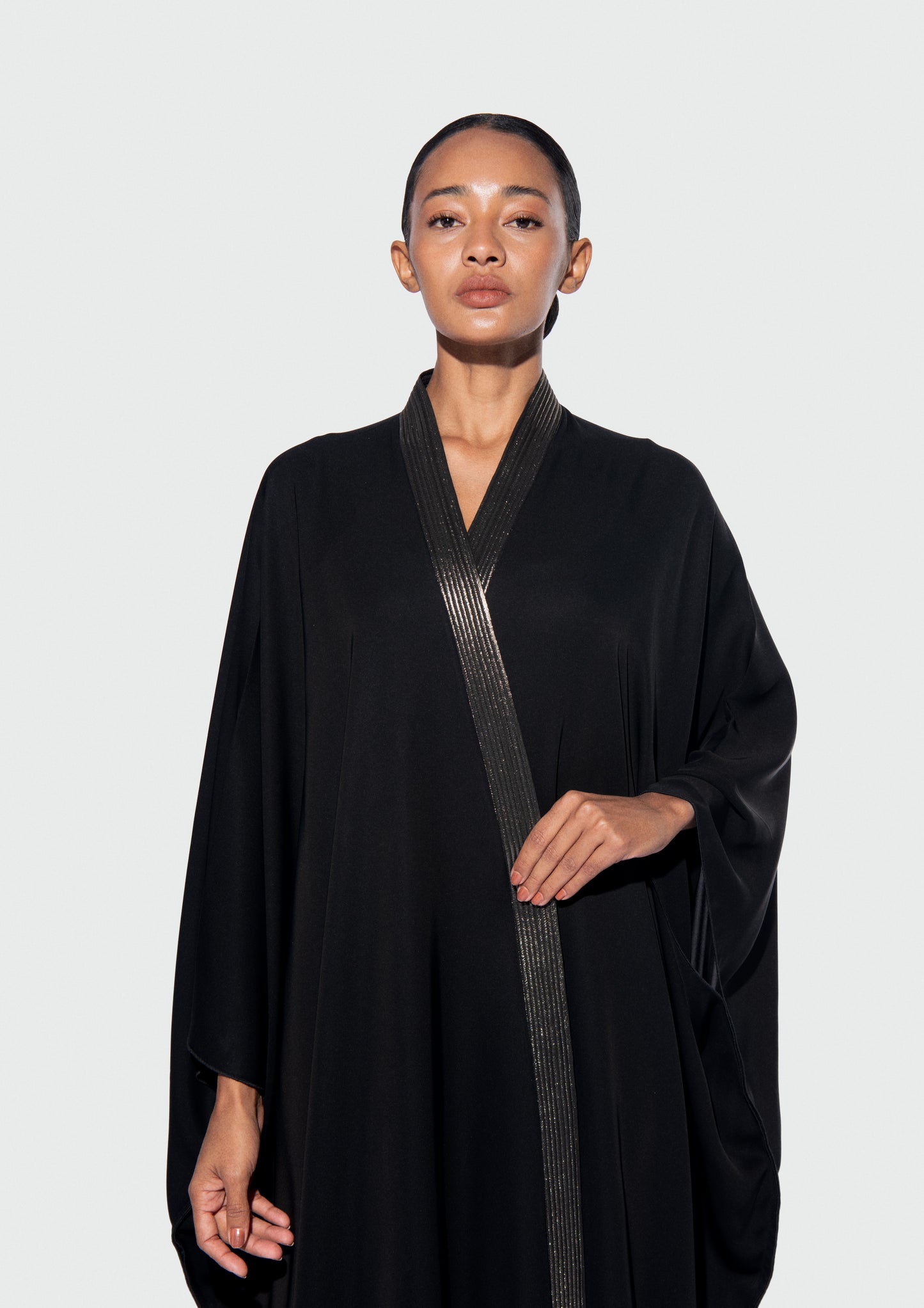 HARLIENZ SHIMMER BAND ABAYA