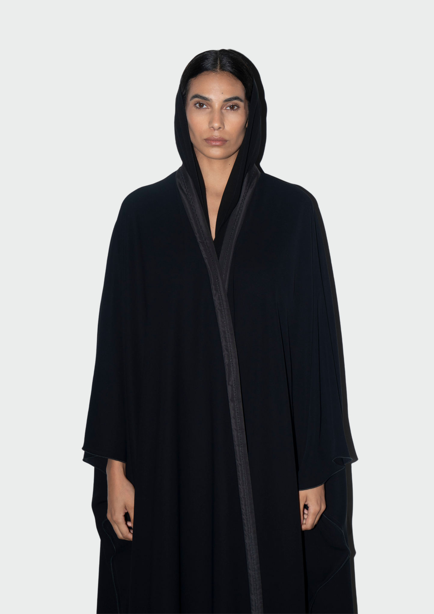 SS'22 EDIT SIGNATURE ABAYA