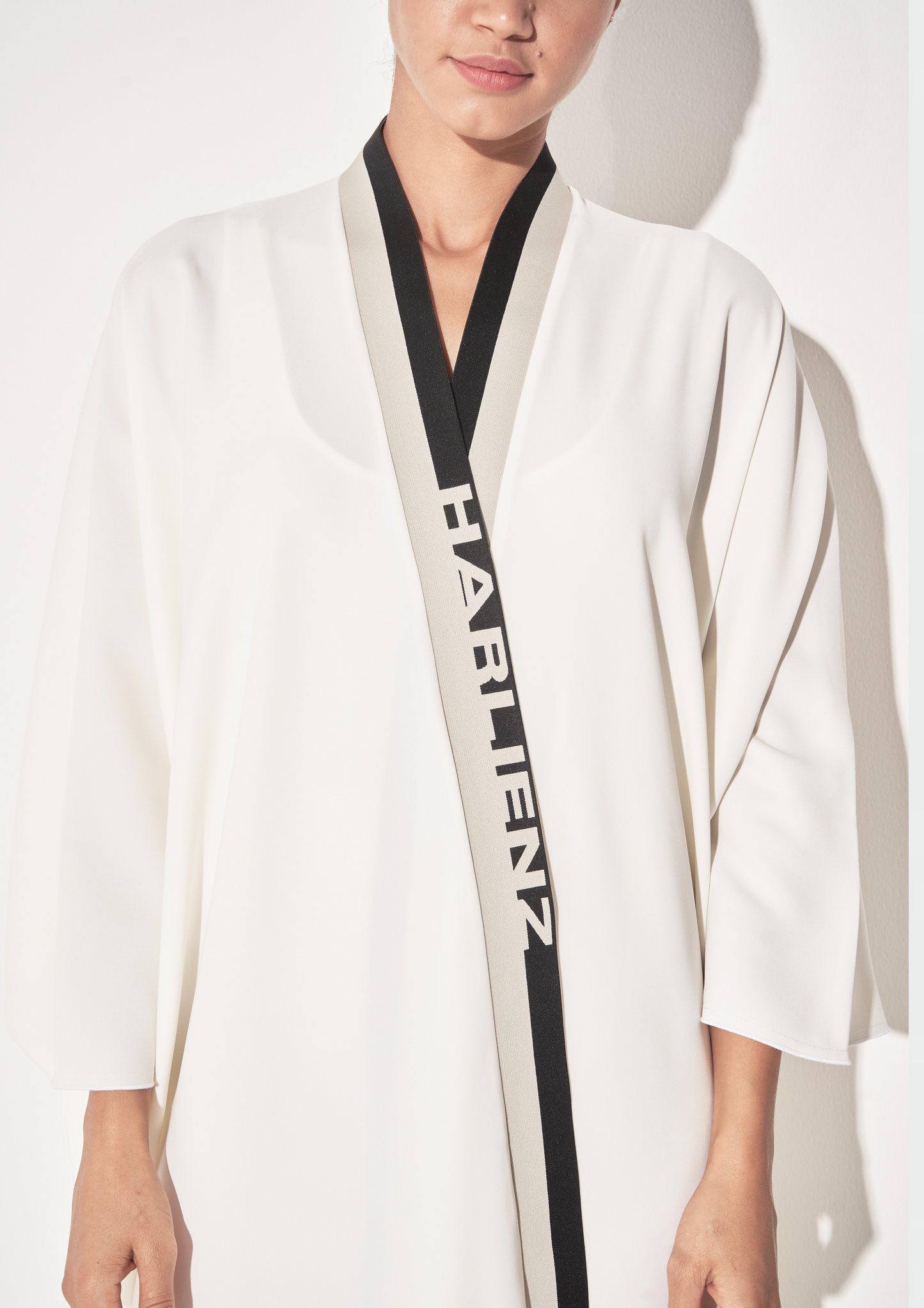 HARLIENZ CREPE SIGNATURE