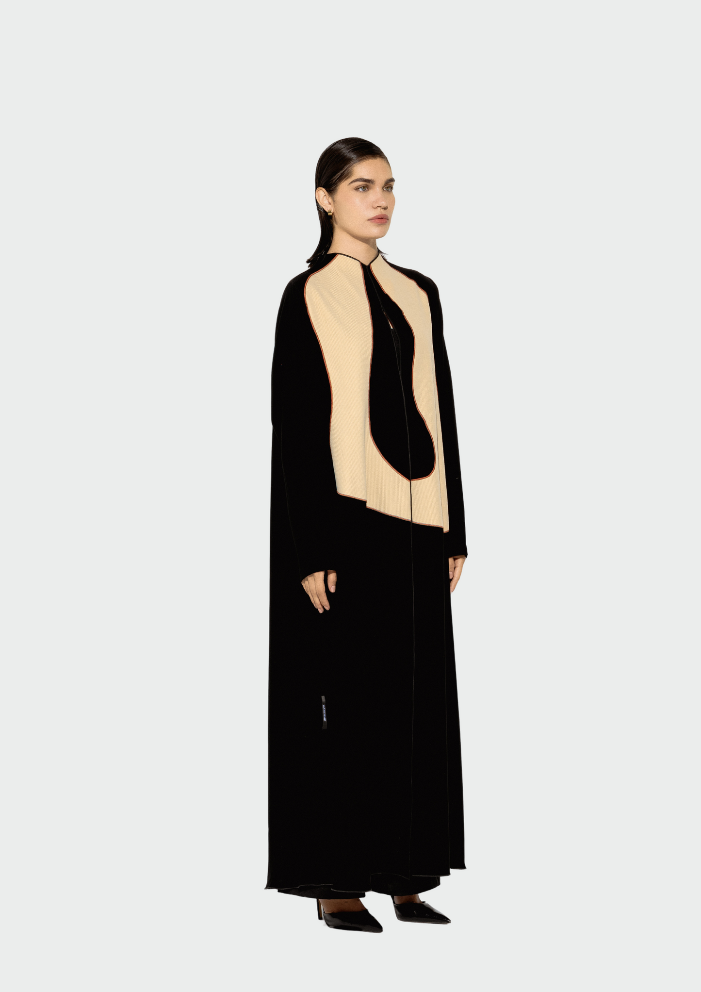 VISIONAIRE'S ABAYA
