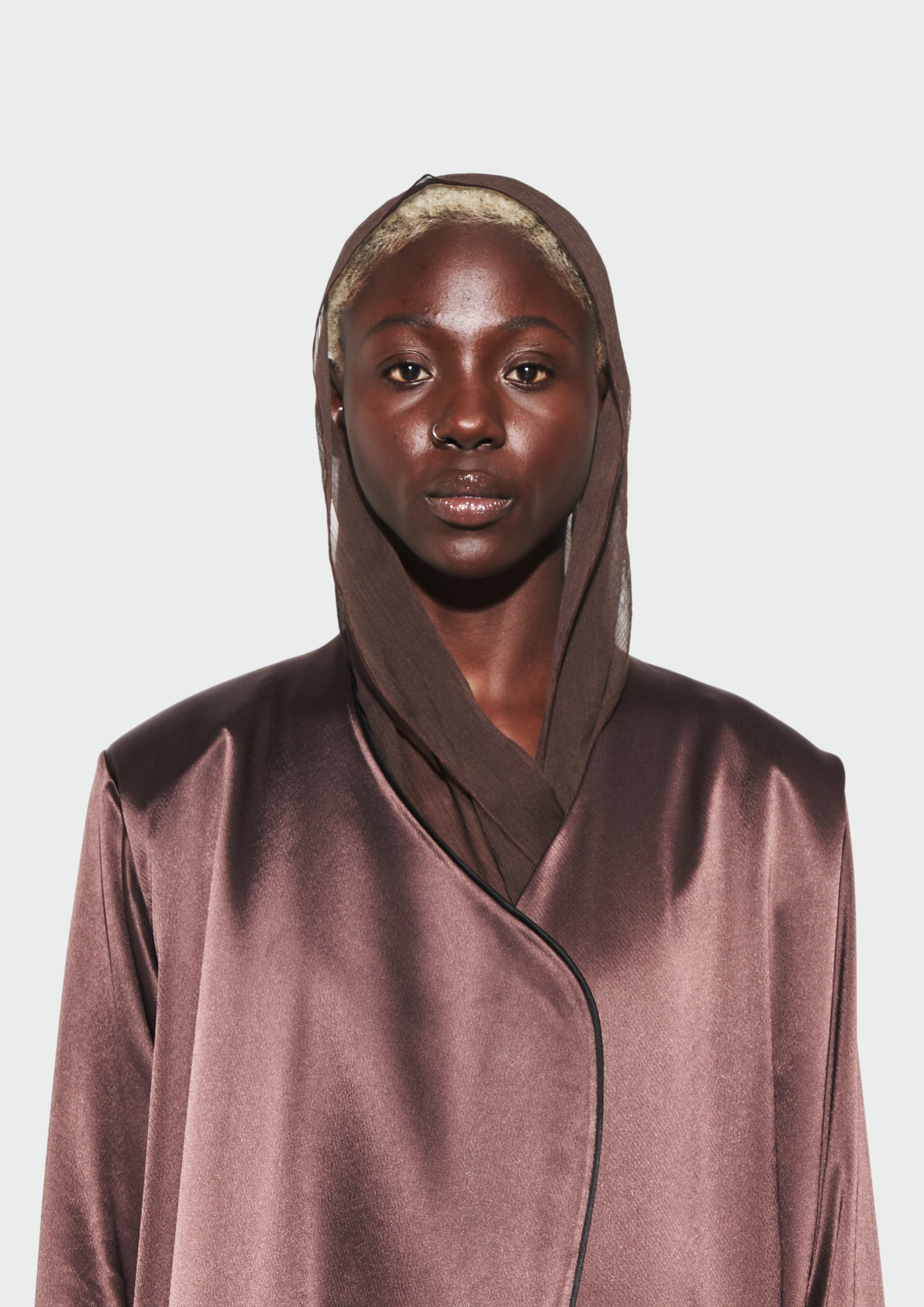 العباءة المتموجة