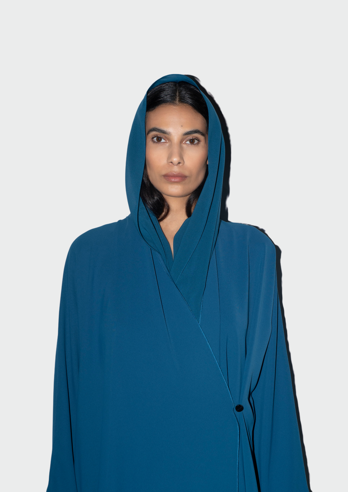 عباية هارلينز بأزرار