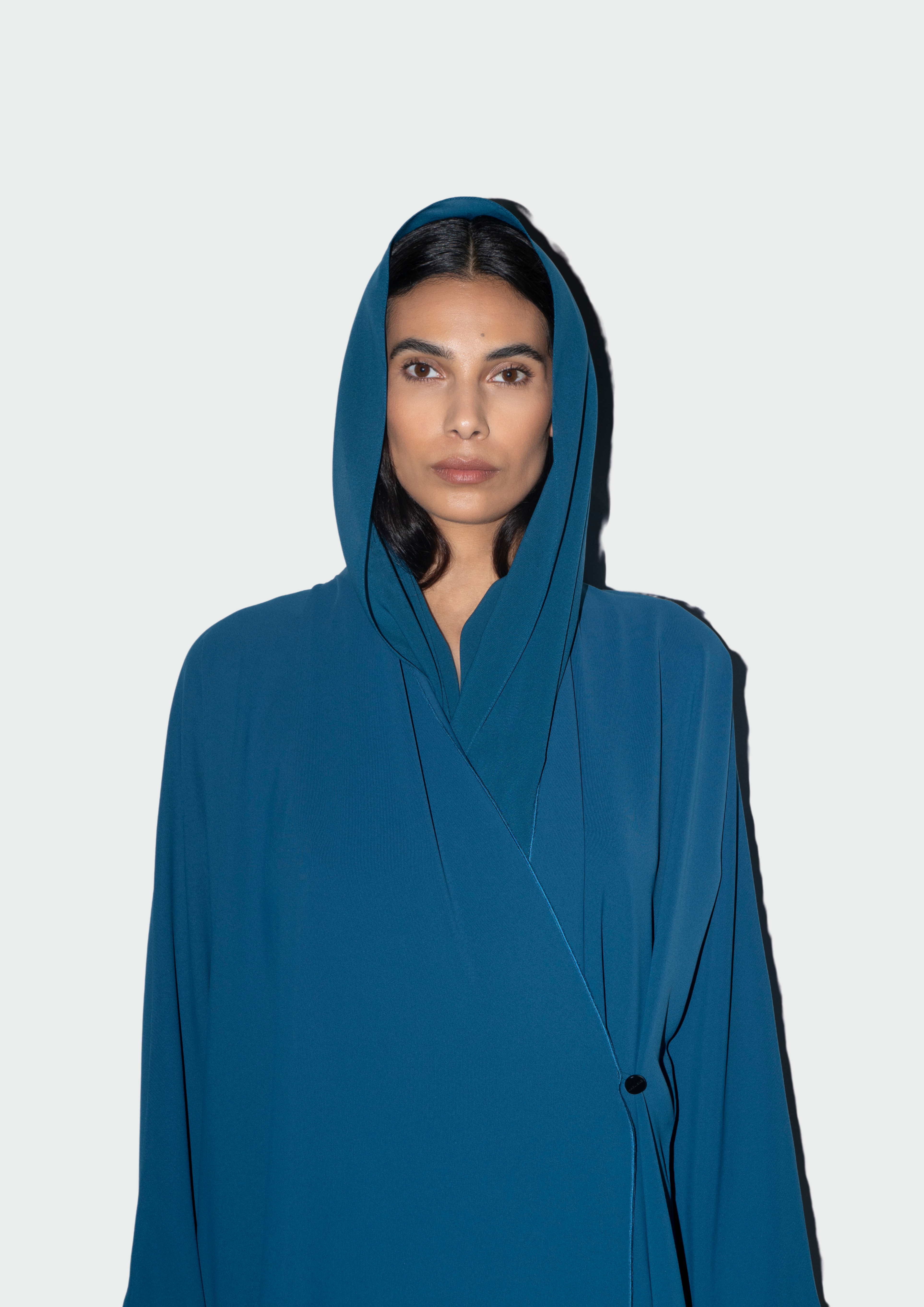 عباية هارلينز بأزرار