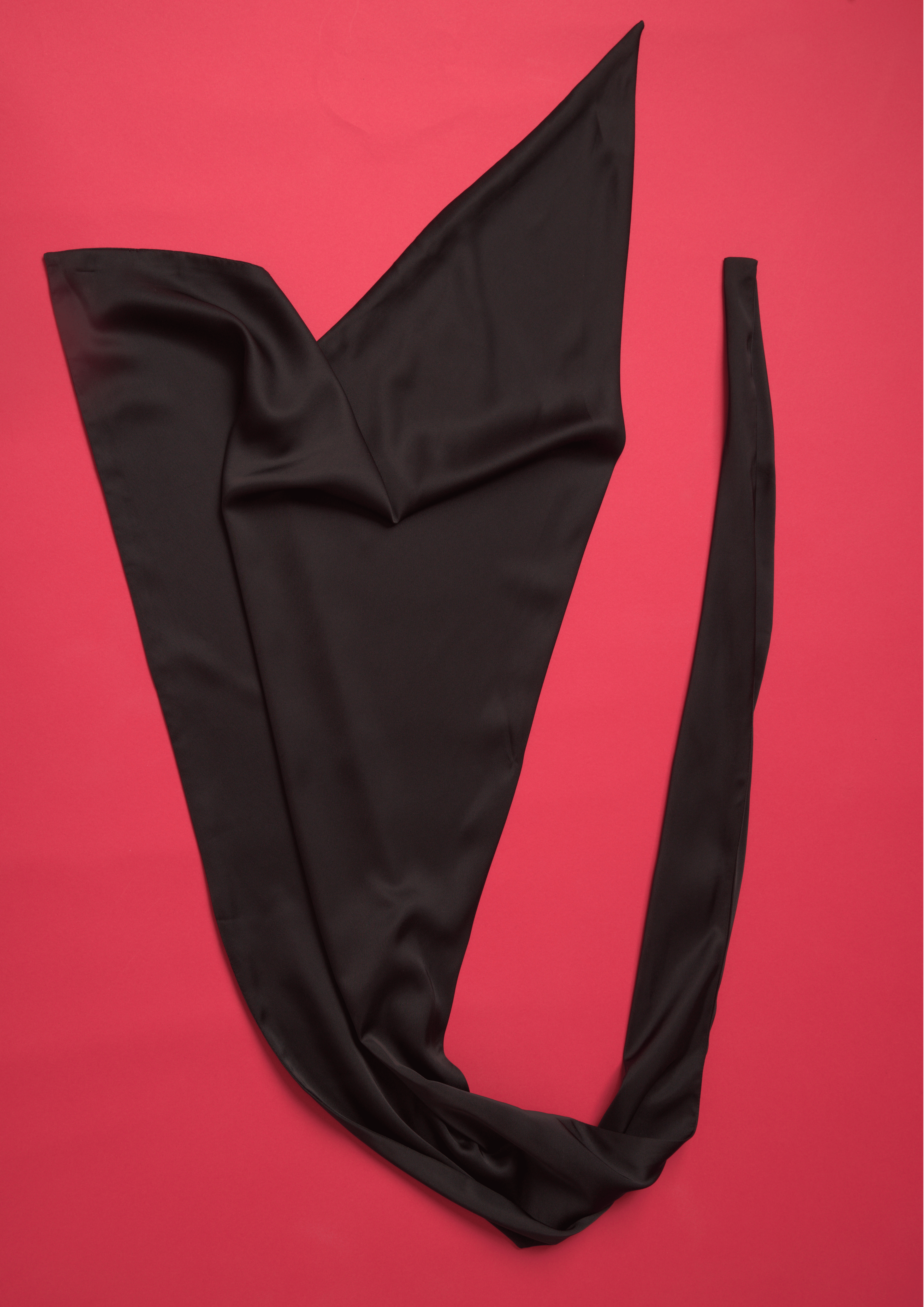PLAIN LACE - BLACK