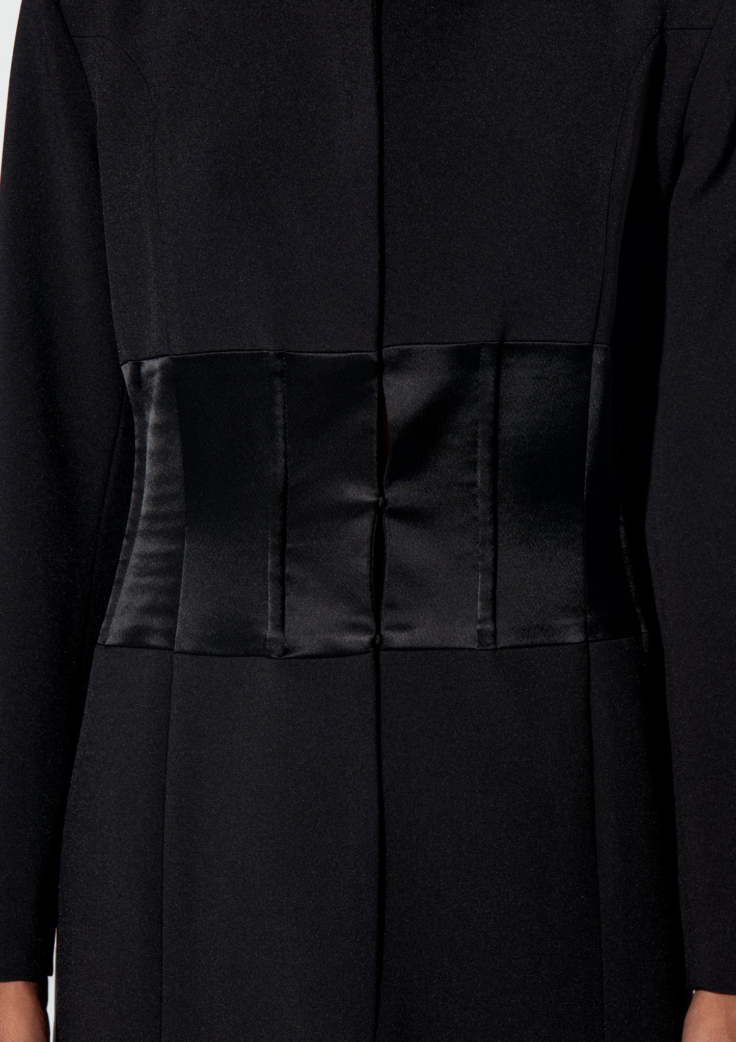 HARLIENZ WAIST CINCHER ABAYA