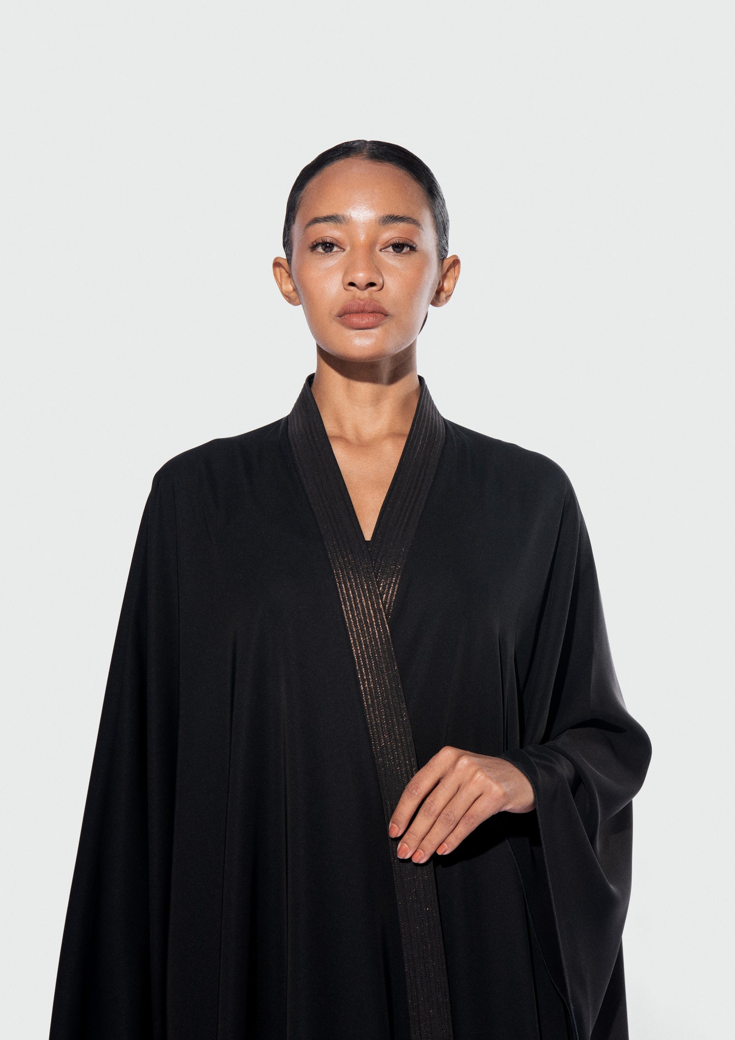 HARLIENZ SHIMMER BAND ABAYA