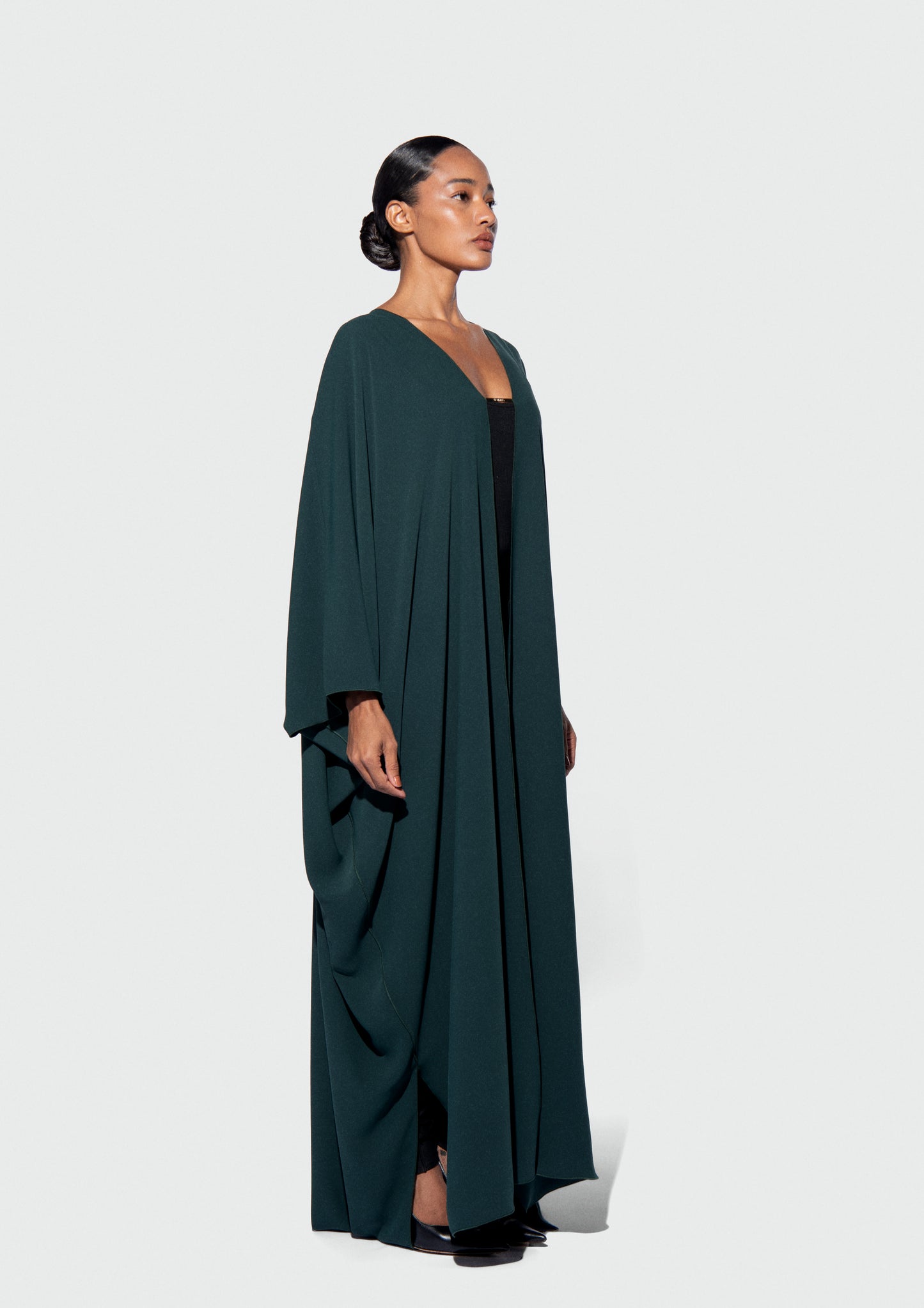 HARLIENZ PLATED ABAYA