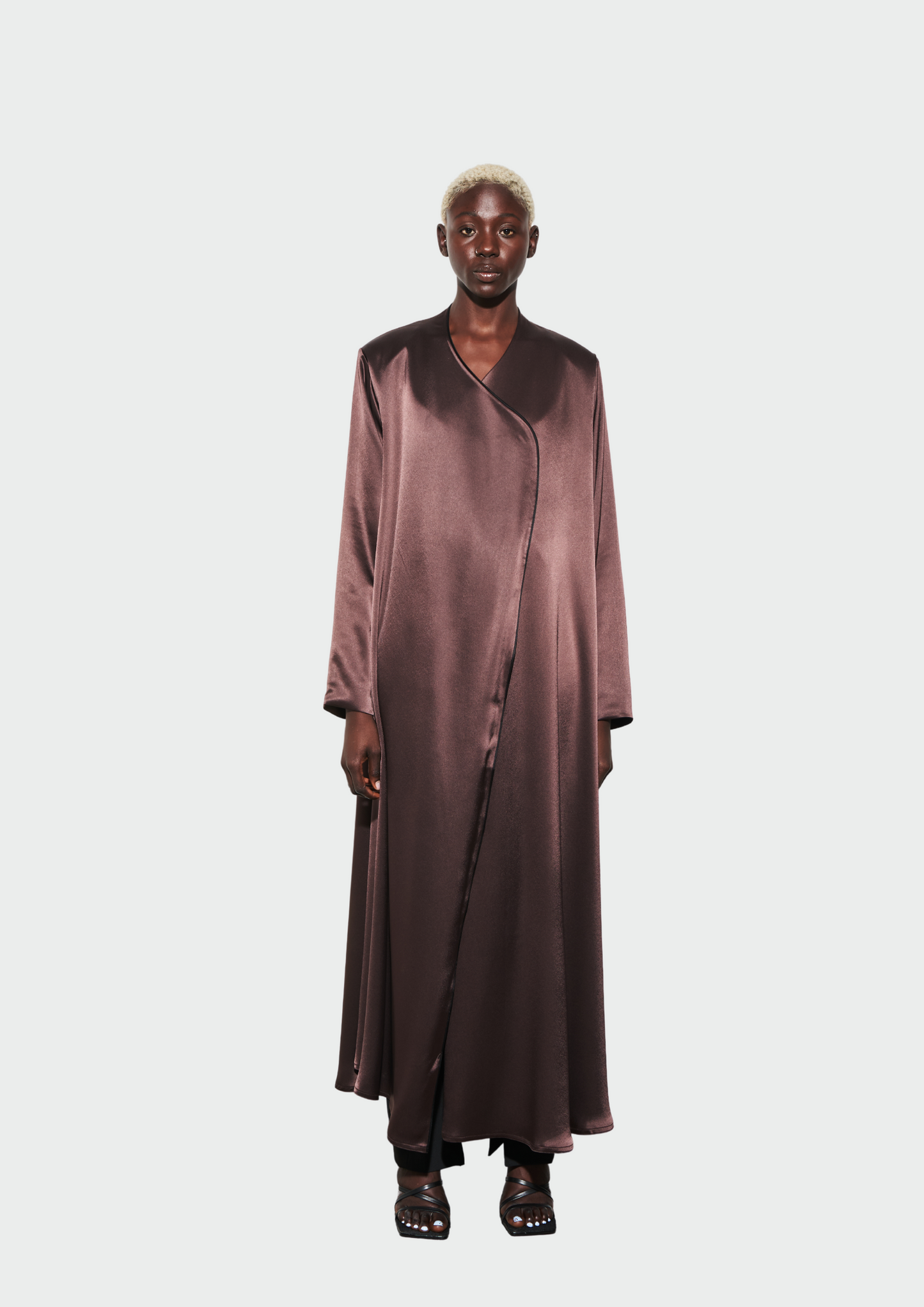 THE WAVY ABAYA