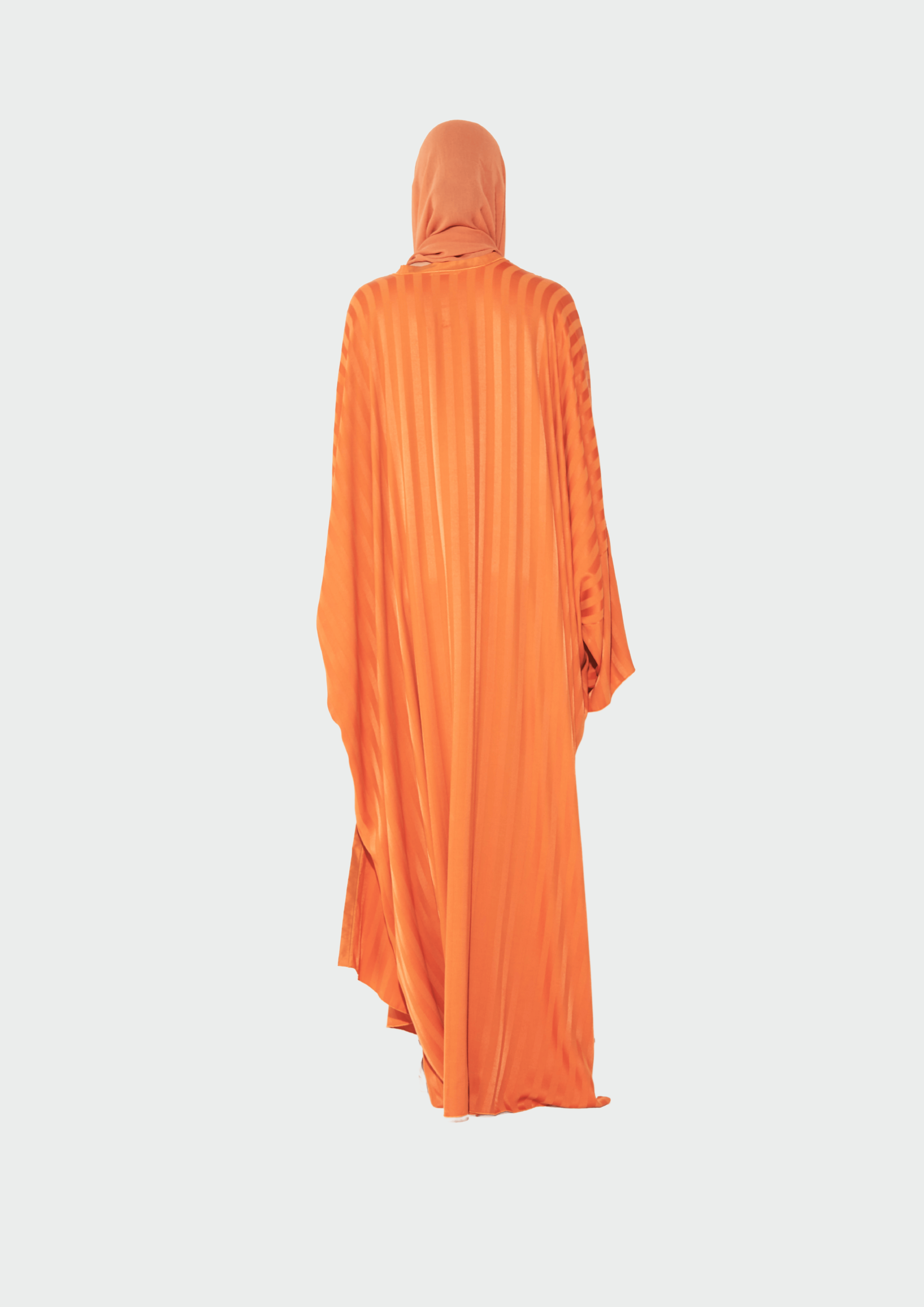 عباية مخططة