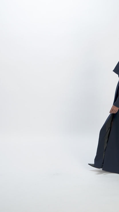 THE HARLIENZ ICONIC ABAYA